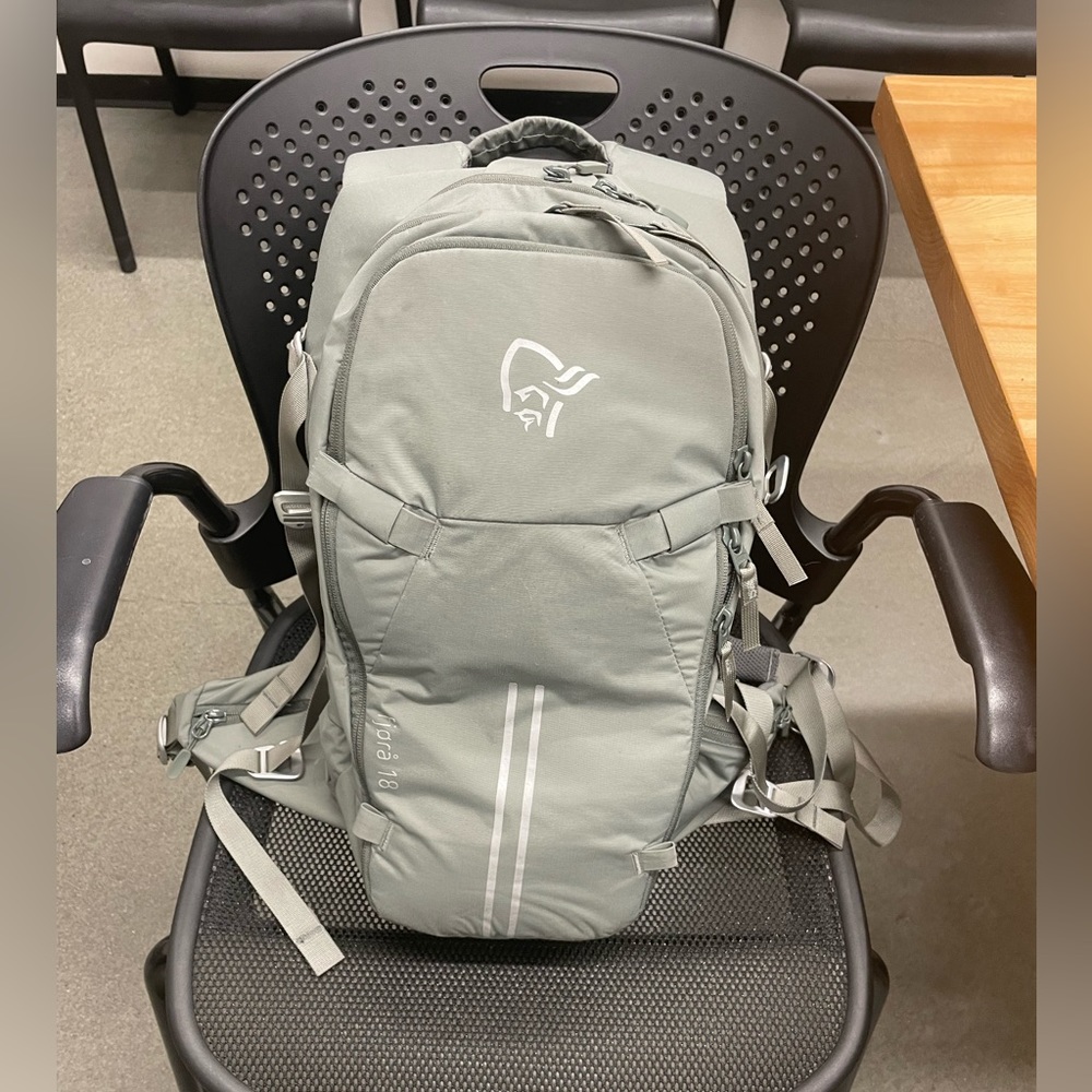 Norrøna Fjorå 18 Backpack